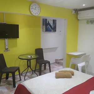 J&j Forbes - 2 2* San Andrés